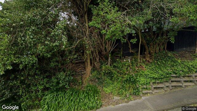 10/11 Western Springs Road