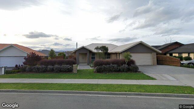 13 Forest Park Drive