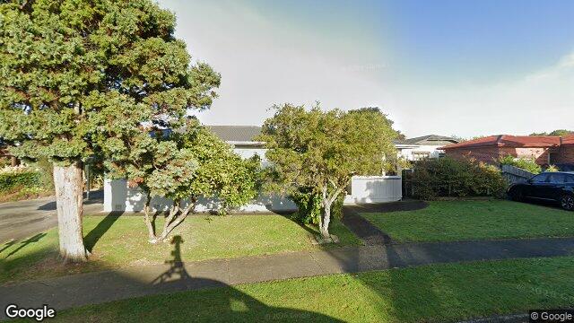 59A Parkland Crescent