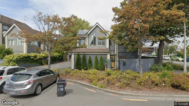 7/170 Peterborough Street