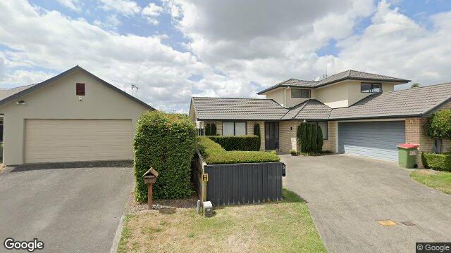 8A Carisbrook Place