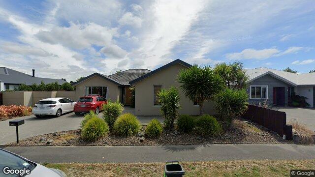 26 Pohutukawa Crescent