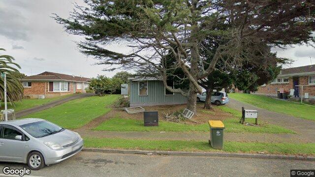 2/5 Norman Spencer Dr
