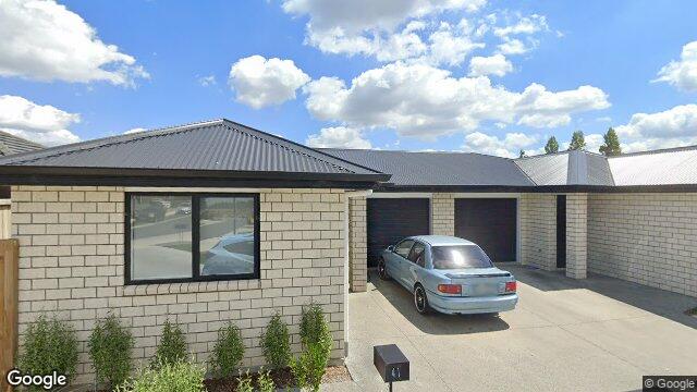 41 Waruhia Crescent